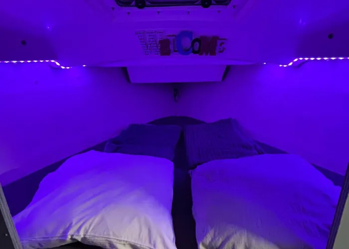 Voilier Port Avec Parking Prive Gratuit *