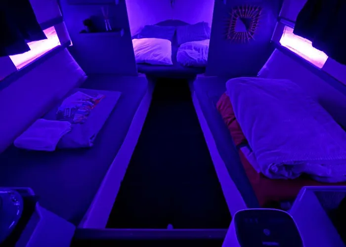 Botel Voilier Port Avec Parking Prive Gratuit Deauville