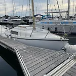 Voilier Port Avec Parking Prive Gratuit Deauville