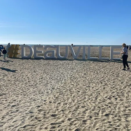 Voilier Port Avec Parking Prive Gratuit